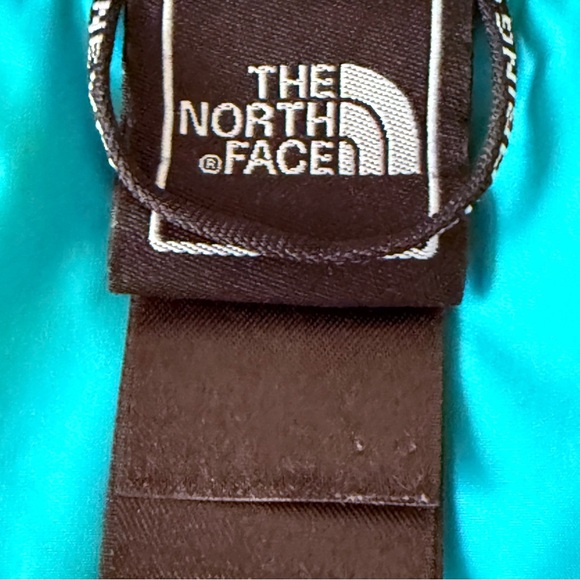 North Face Women’s Puffer Jacket Size XL - Picture 6 of 7